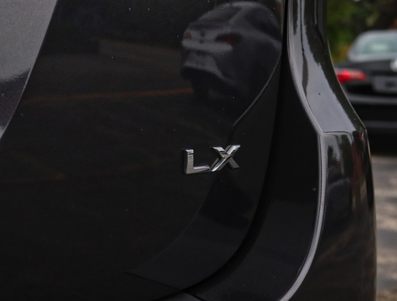 2020 Kia Sedona LX FWD