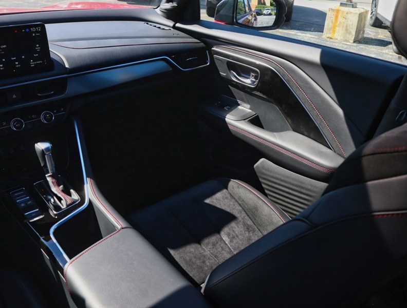 2026 Acura Adx Platinum Elite A-Spec AWD
