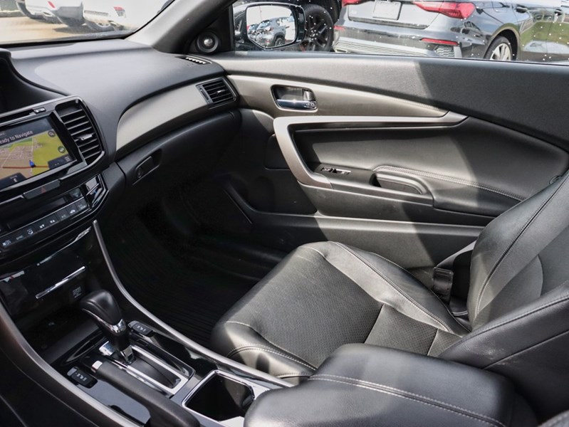 2017 Honda Accord 2Dr I4 CVT Touring