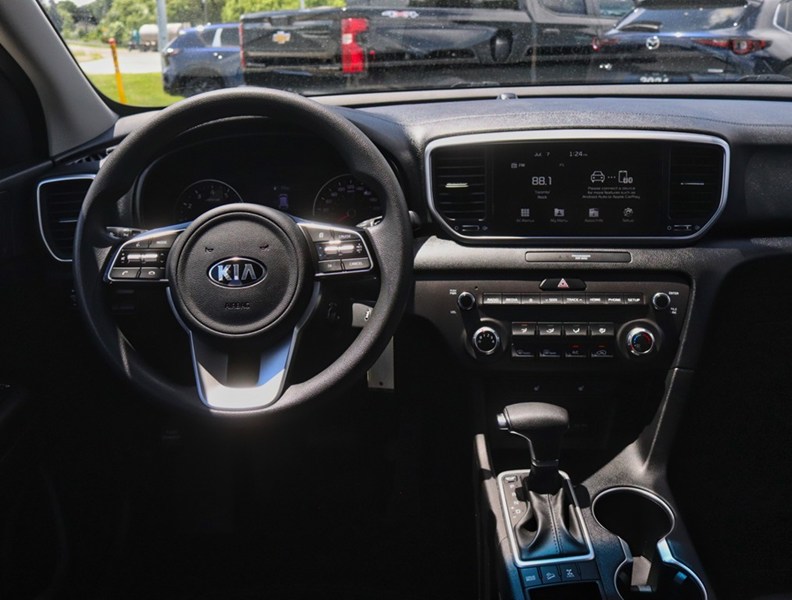 2022 Kia Sportage LX AWD