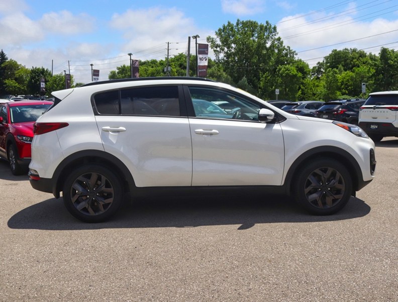2022 Kia Sportage LX AWD