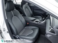 2024 Toyota Camry SE Auto