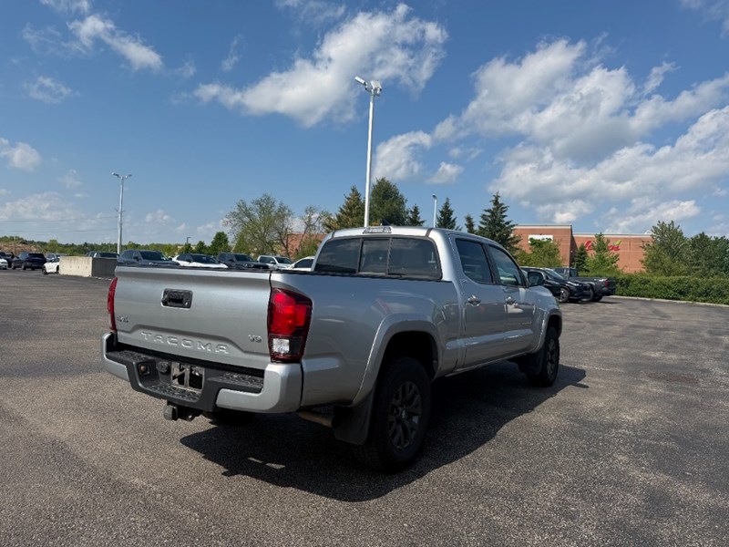 2022 Toyota Tacoma 4X4 Double Cab SR5 Auto