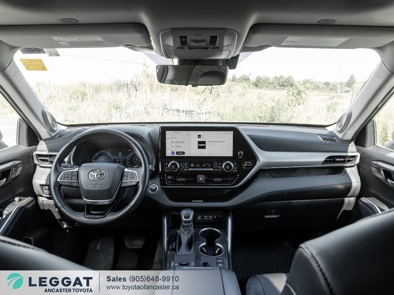 2023 Toyota Highlander Hybrid Hybrid Platinum AWD