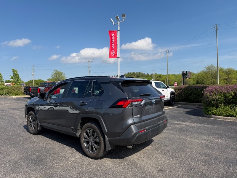 2023 Toyota Rav4 Hybrid Hybrid XLE Premium AWD