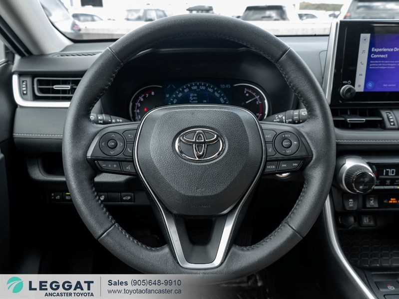 2023 Toyota Rav4 XLE Premium AWD