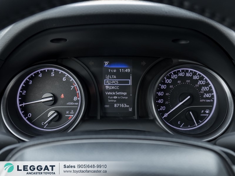 2024 Toyota Camry SE Auto