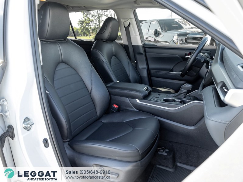 2024 Toyota Highlander Hybrid Hybrid XLE AWD