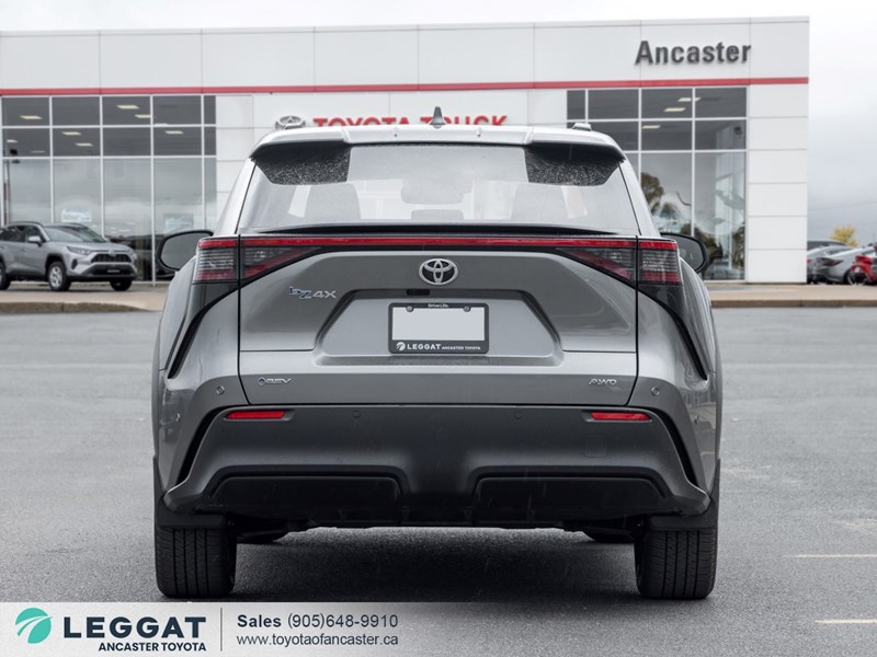2025 Toyota bZ4X XLE AWD