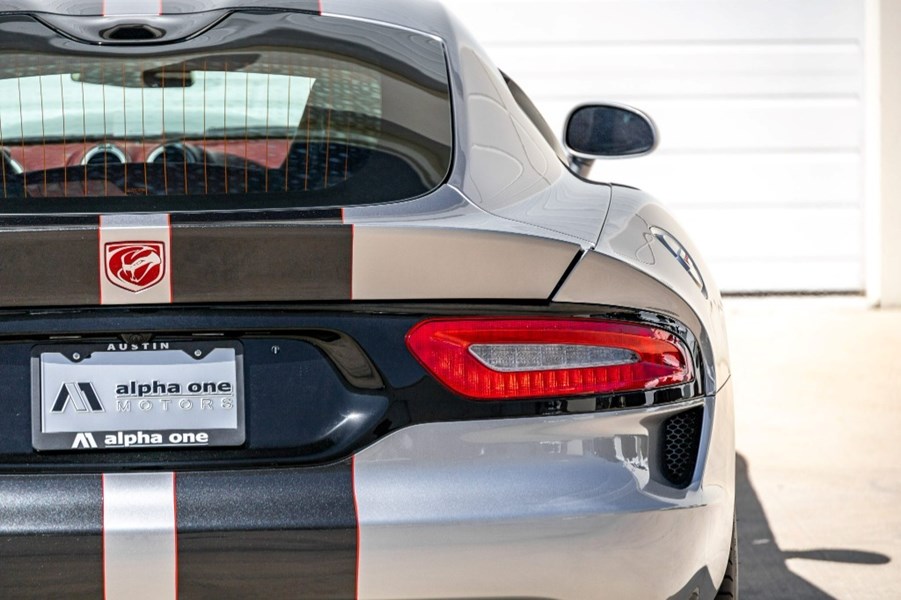 2017 DODGE VIPER GTC