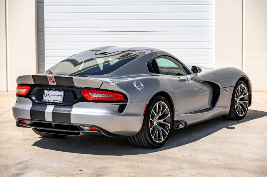 2017 DODGE VIPER GTC