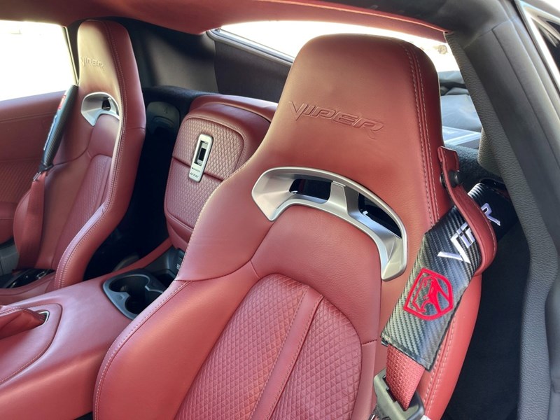2017 DODGE VIPER GTC