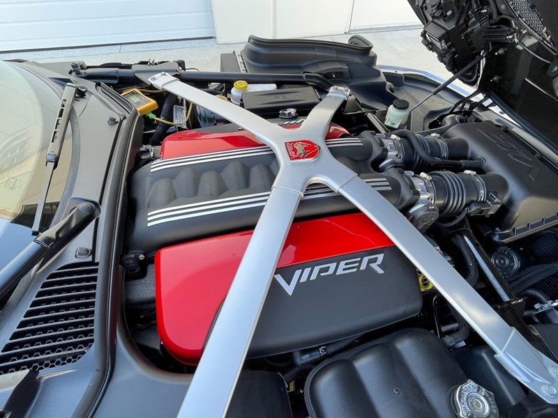 2017 DODGE VIPER GTC