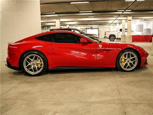 2017 FERRARI BERLINETTA COUPE