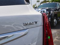 2026 Cadillac Xt5 FWD 4Dr Luxury