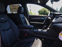 2026 Cadillac Xt5 AWD 4Dr Luxury
