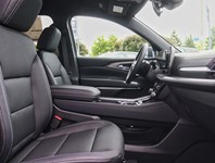 2026 Chevrolet Traverse AWD 4Dr LT