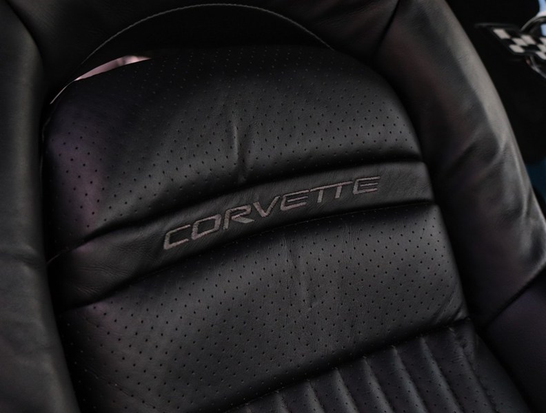 2004 Chevrolet Corvette 2Dr Convertible
