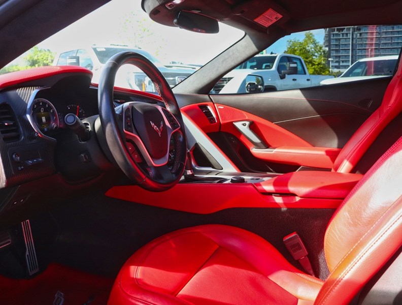 2015 Chevrolet Corvette 2Dr Stingray Z51 Cpe W/3Lt