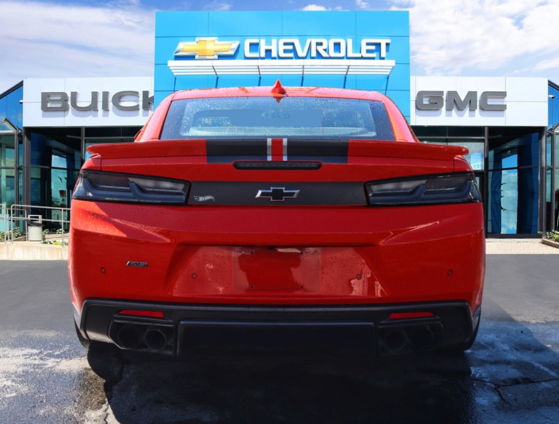 2018 Chevrolet Camaro 2Dr Cpe 2Lt