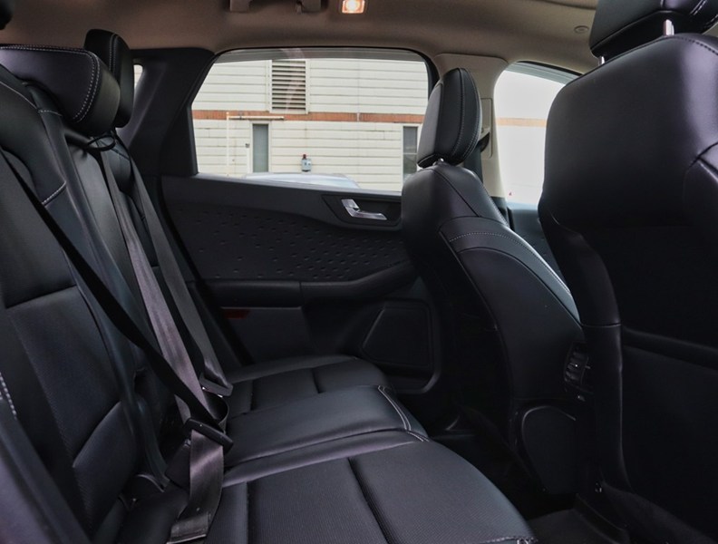 2020 Ford Escape Sel AWD