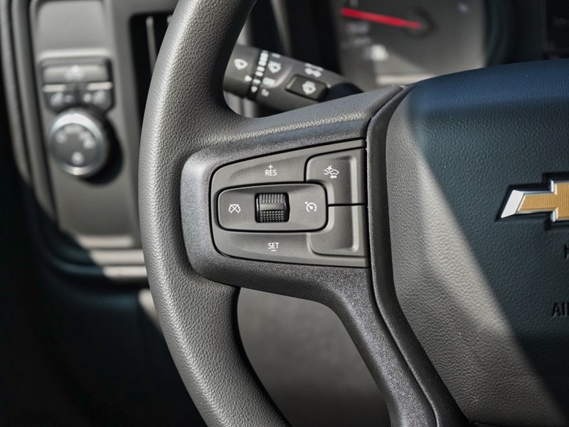 2024 Chevrolet Silverado 1500 2WD Reg Cab 140