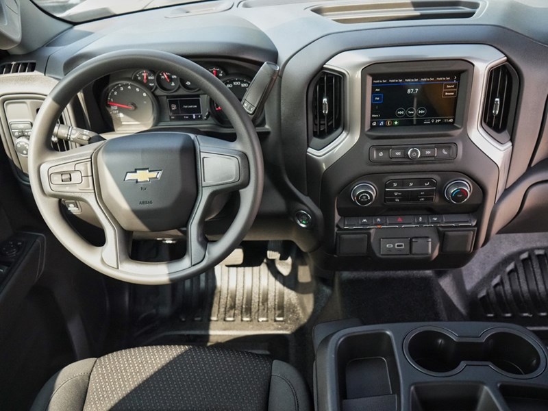 2024 Chevrolet Silverado 1500 2WD Reg Cab 140