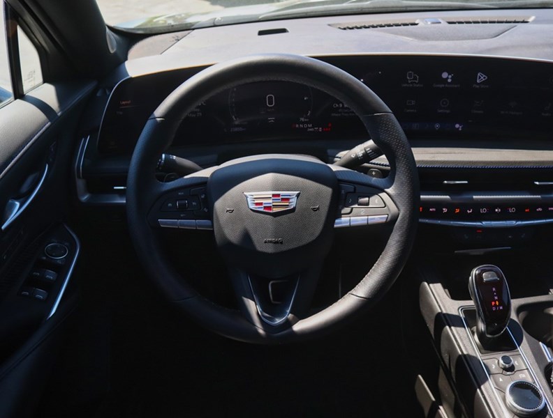 2025 Cadillac Xt4 AWD 4Dr Sport