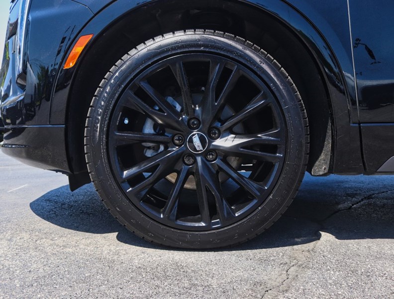 2025 Cadillac Xt4 AWD 4Dr Sport