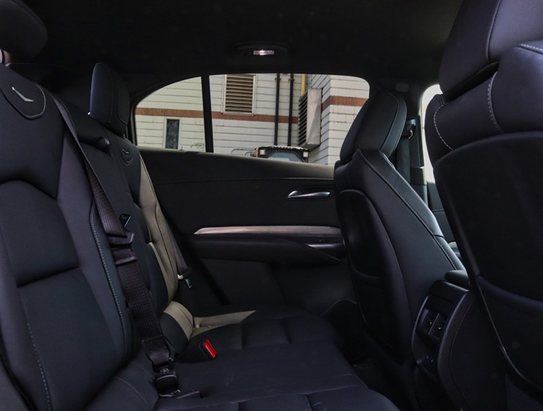 2025 Cadillac Xt4 AWD 4Dr Premium Luxury