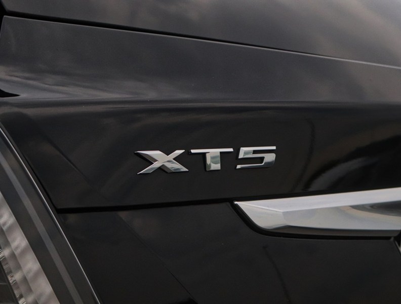 2025 Cadillac Xt5 AWD 4Dr Sport