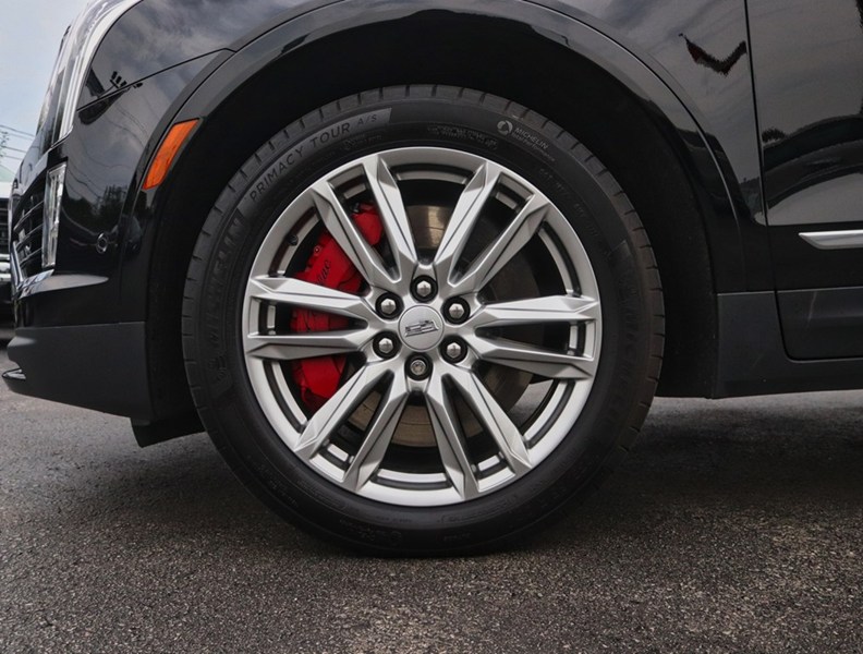 2025 Cadillac Xt5 AWD 4Dr Sport
