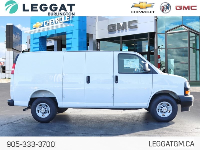 2025 Chevrolet Express 2500 RWD 2500 135