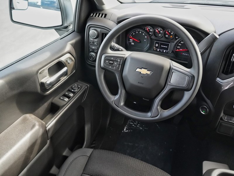 2025 Chevrolet Silverado 1500 4WD Crew Cab 147