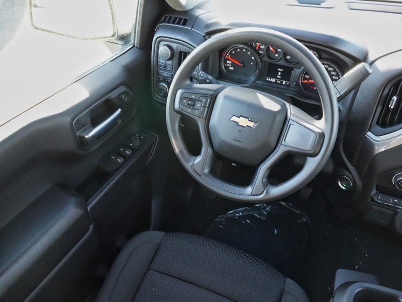 2025 Chevrolet Silverado 1500 4WD Crew Cab 147