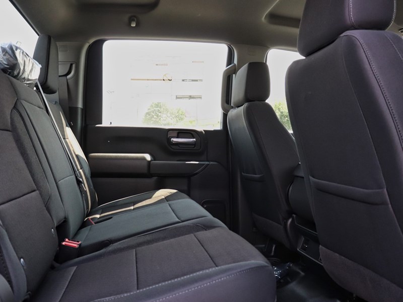 2025 Chevrolet Silverado 2500HD 4WD Crew Cab 172