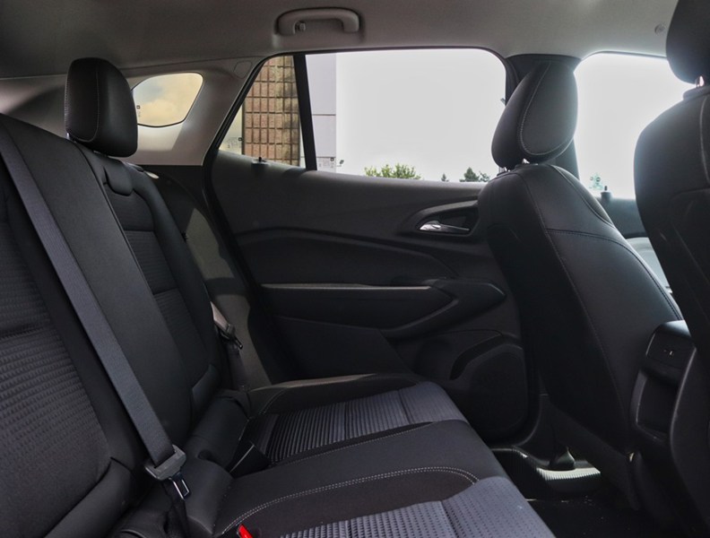2025 Chevrolet Trax FWD 4Dr LT