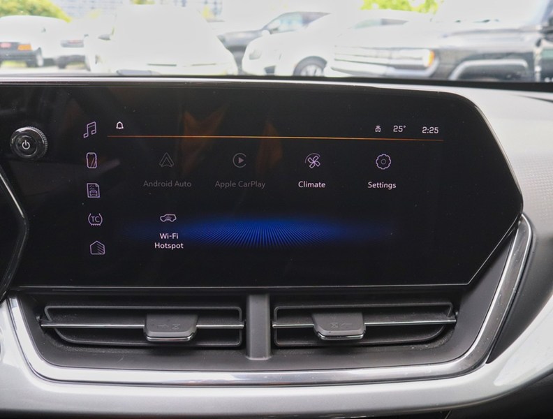 2025 Chevrolet Trax FWD 4Dr LT