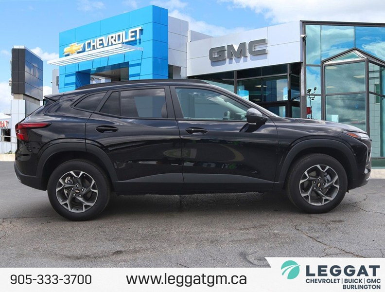 2025 Chevrolet Trax FWD 4Dr LT