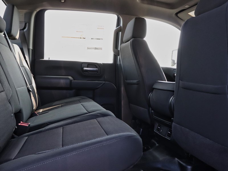 2025 GMC Sierra 3500HD 4WD Crew Cab 159