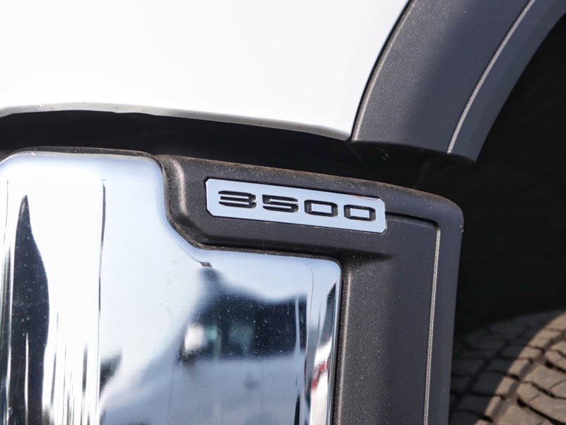 2025 GMC Sierra 3500HD 4WD Crew Cab 159