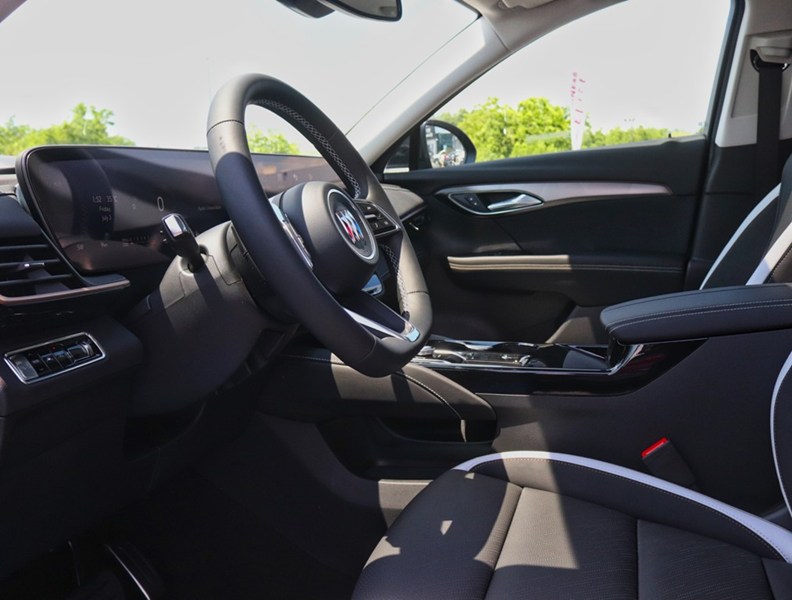 2026 Buick Envision AWD 4Dr Sport Touring