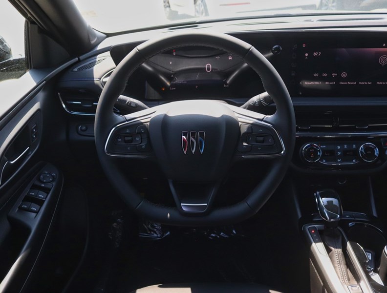 2026 Buick Envista FWD 4Dr Sport Touring