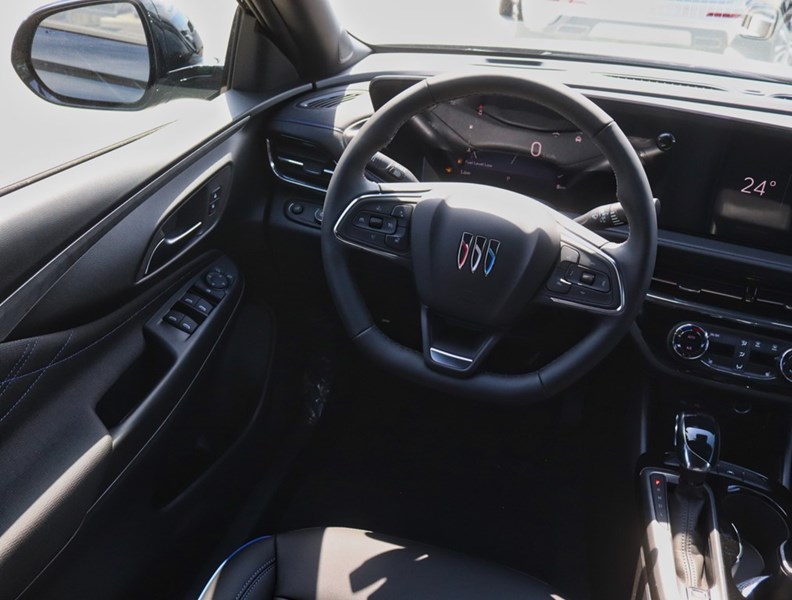 2026 Buick Envista FWD 4Dr Sport Touring