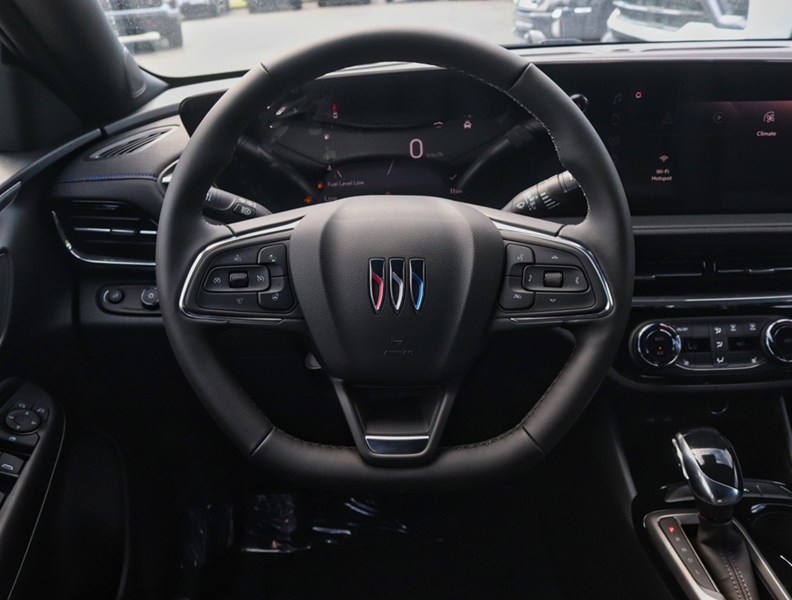 2026 Buick Envista FWD 4Dr Sport Touring
