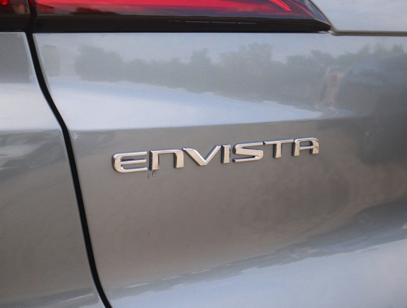 2026 Buick Envista FWD 4Dr Sport Touring