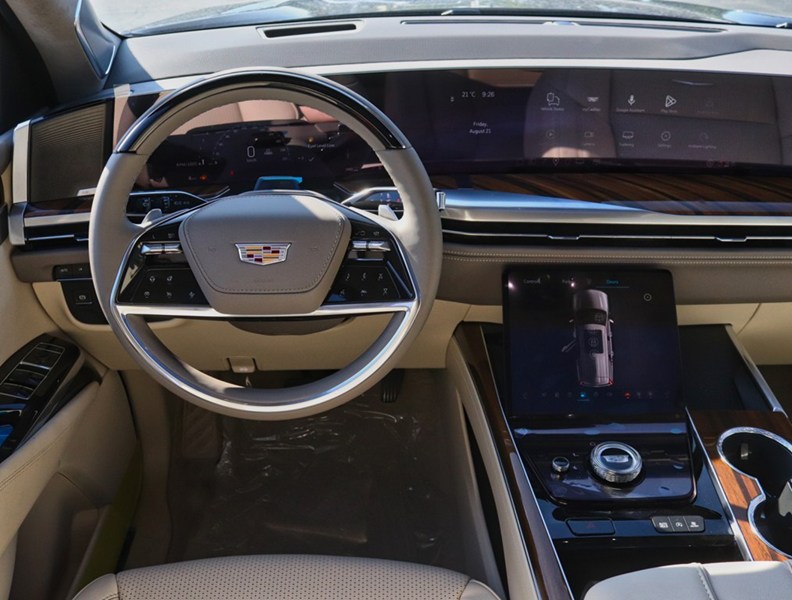 2026 Cadillac Escalade 4WD 4Dr Platinum Luxury