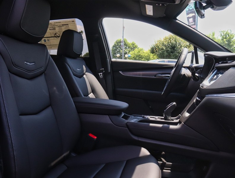 2026 Cadillac Xt5 FWD 4Dr Luxury