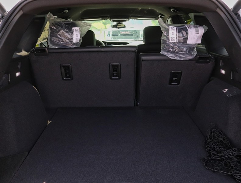 2026 Cadillac Xt5 FWD 4Dr Luxury