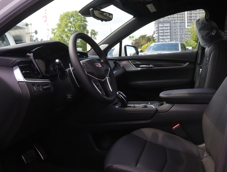 2026 Cadillac Xt5 AWD 4Dr Sport